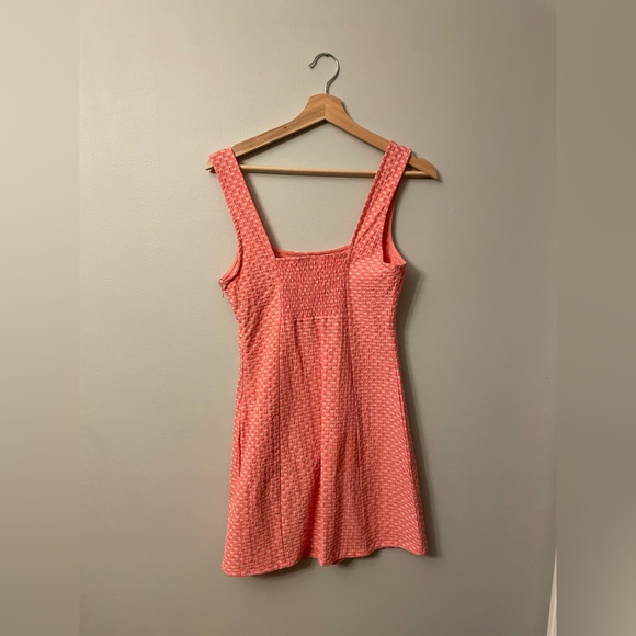 Pink dress with small, white flowers, Urban Outfitters, great condition, size M - Picture 2 of 2